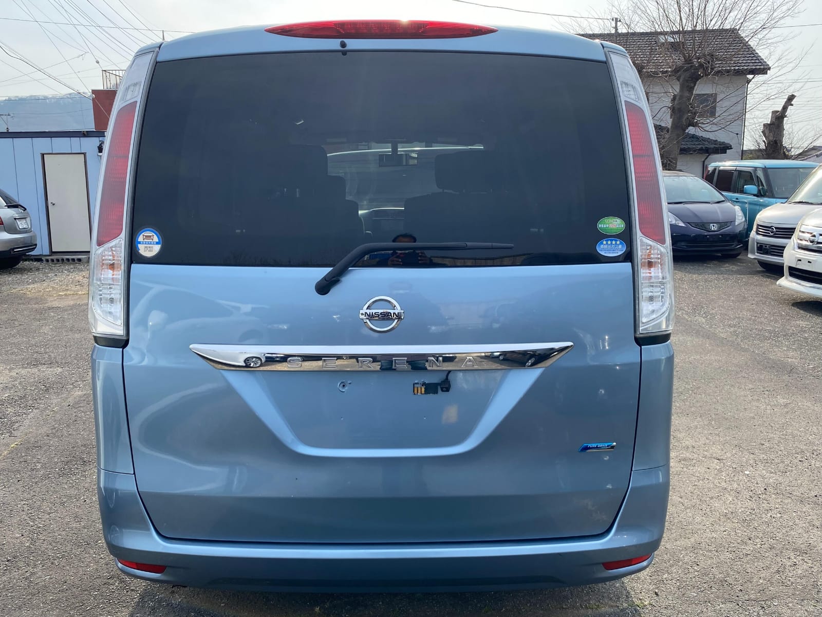 2013 NISSAN SERENA
